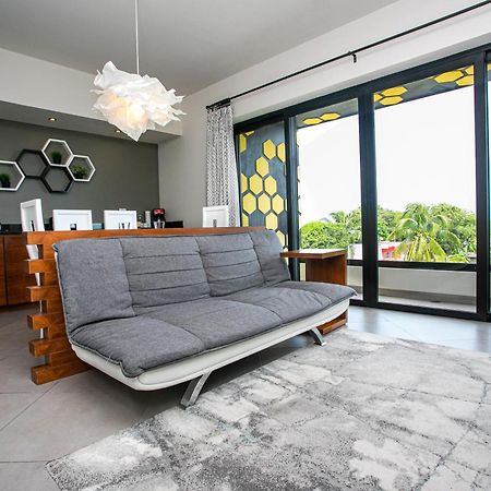 Honey B Suites Playa del Carmen Exterior foto