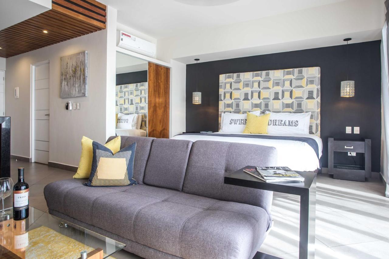 Honey B Suites Playa del Carmen Exterior foto