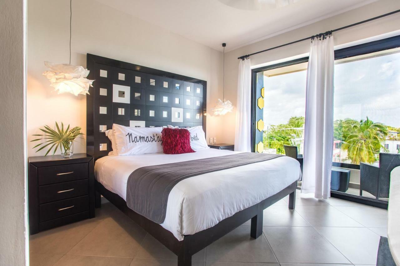 Honey B Suites Playa del Carmen Exterior foto