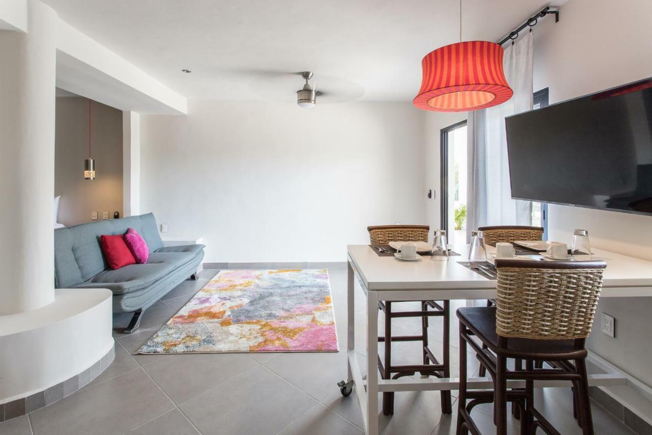 Honey B Suites Playa del Carmen Exterior foto