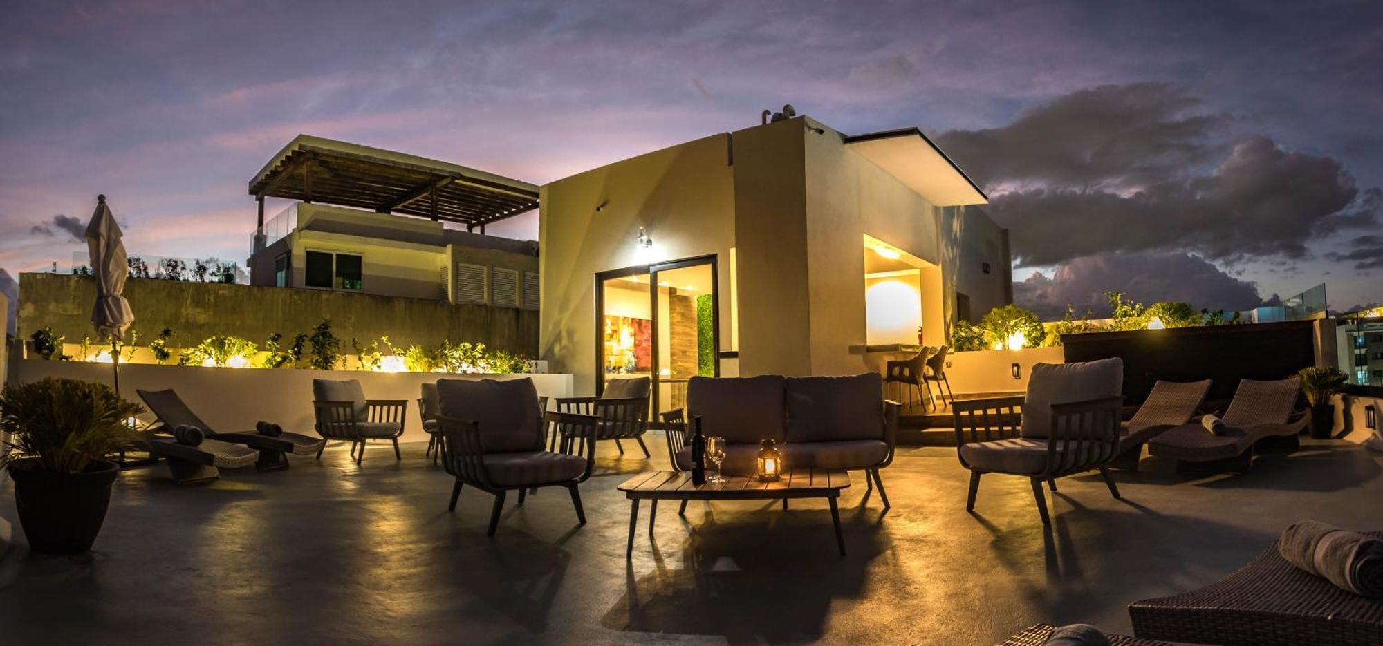 Honey B Suites Playa del Carmen Exterior foto