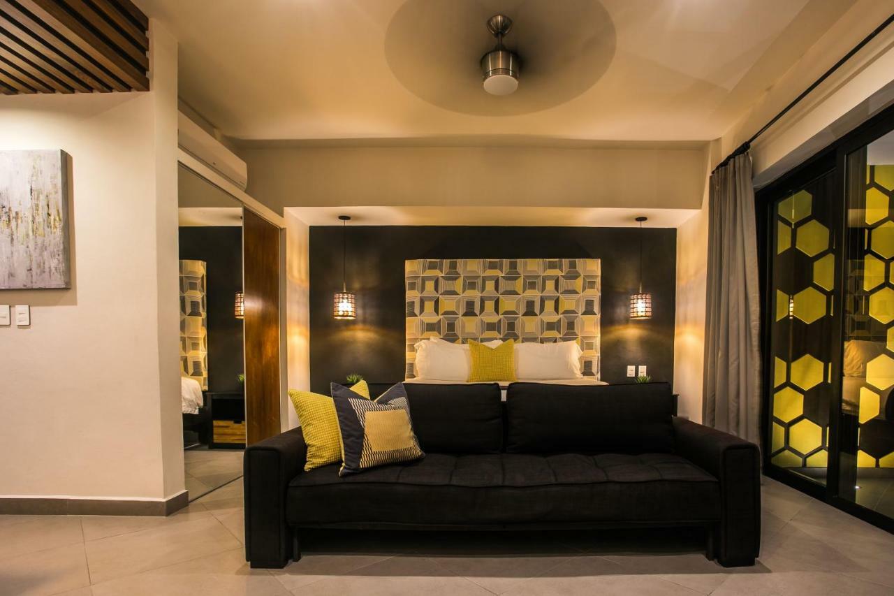 Honey B Suites Playa del Carmen Exterior foto