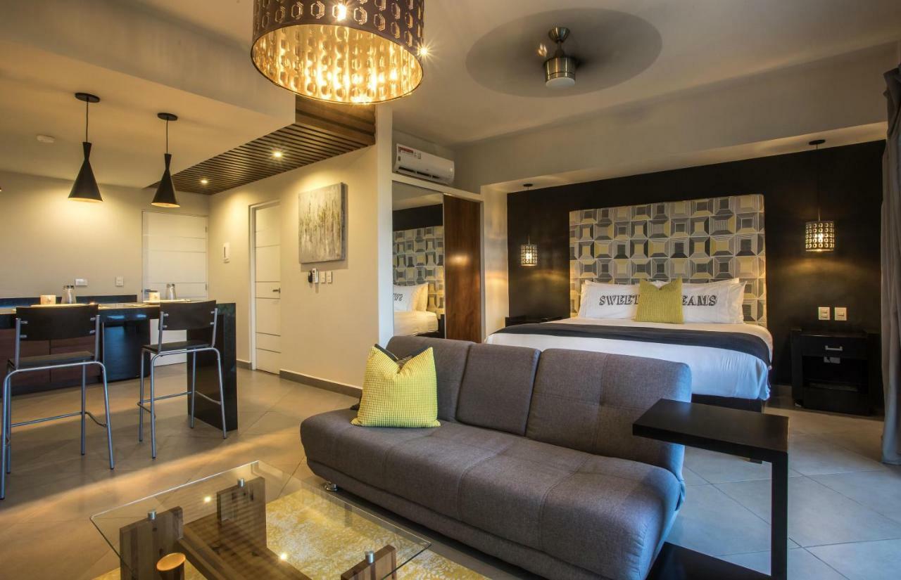 Honey B Suites Playa del Carmen Exterior foto