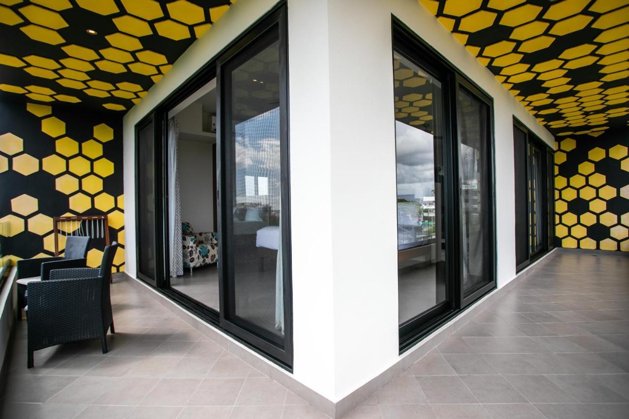 Honey B Suites Playa del Carmen Exterior foto
